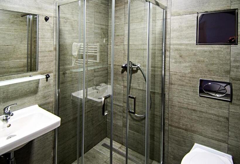 פנסיון U Heligonky