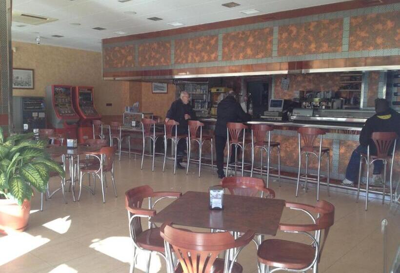 Pension Cuatro Vientos