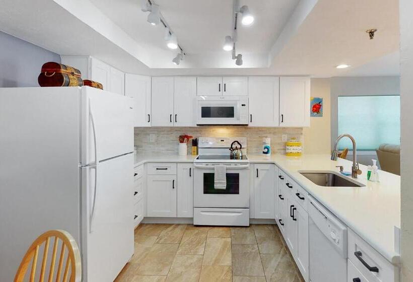 Redington Surf Resort