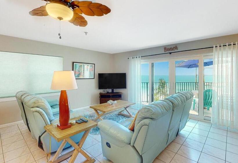 Redington Surf Resort