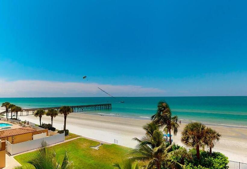 Redington Surf Resort