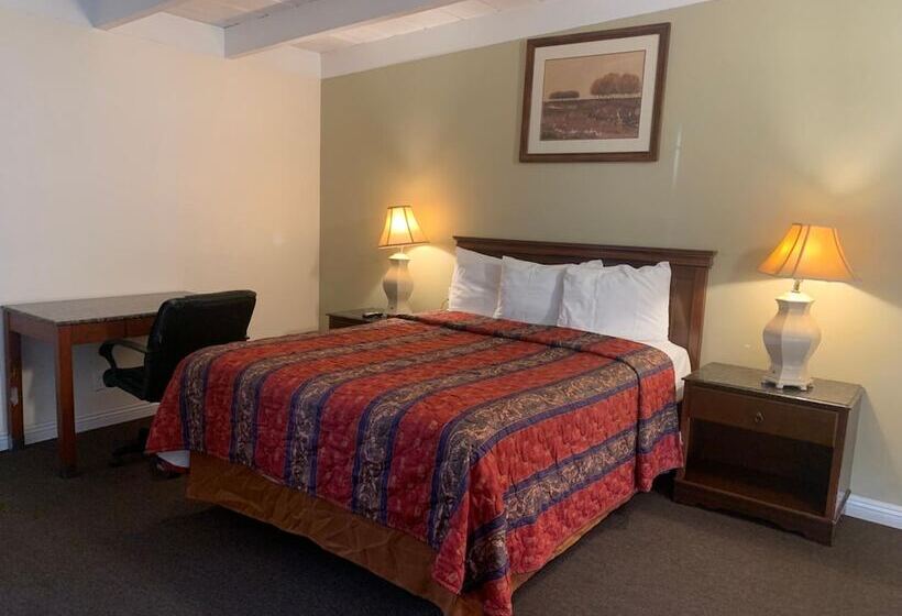 Ventura Beach House Motel