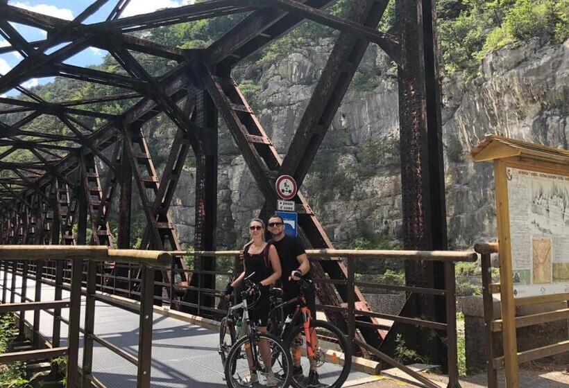 旅馆 Gasthaus Zum Fuchs   Familie Andrä