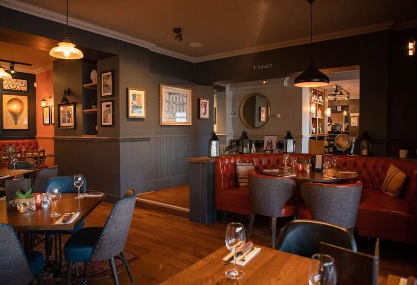 הוסטל Harper S Steakhouse With Rooms, Southampton Swanwick Marina