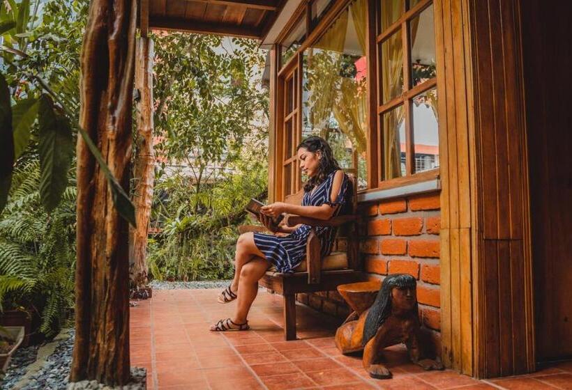 فندق صغير Hostal Las Palmas