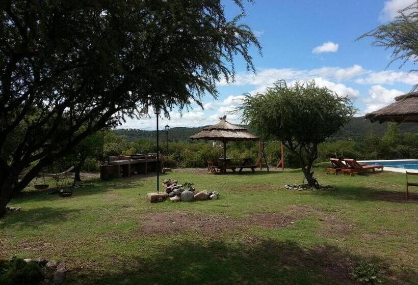 هاستل Hosteria Amaneseres