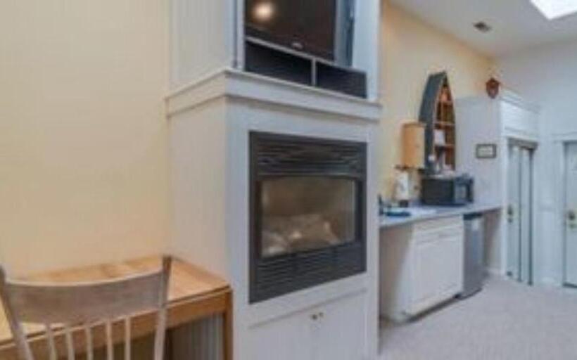 ユースホステル New Buffalo Inn & Spa