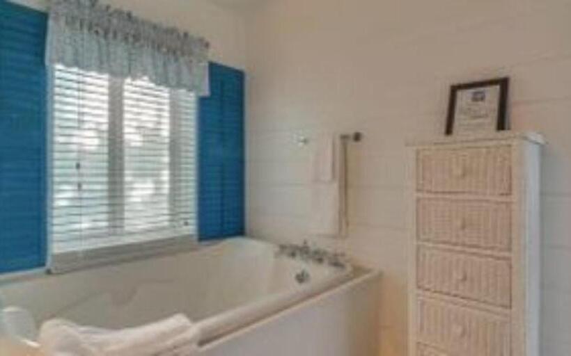 ユースホステル New Buffalo Inn & Spa