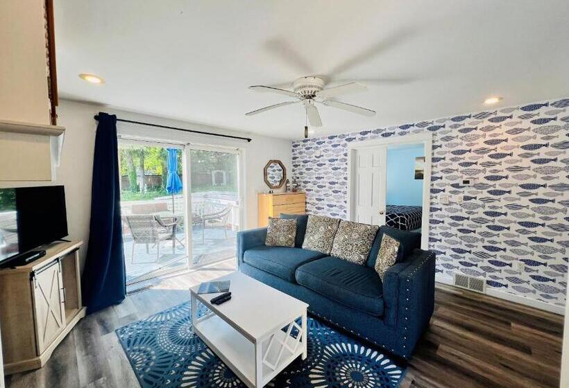 ユースホステル New Buffalo Inn & Spa