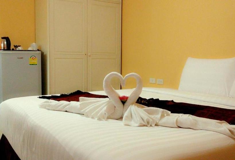 旅馆 Ploy Puu Residence