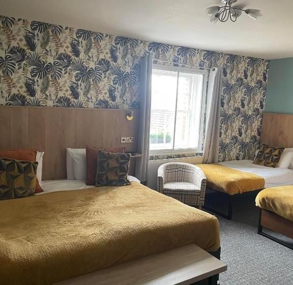 ユースホステル The Crown Inn   By Blunt Bars