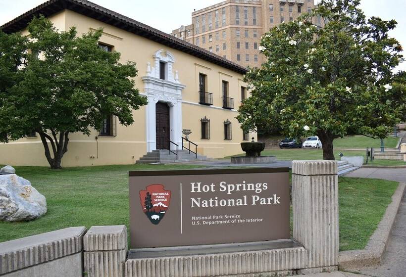 هاستل The Gables Inn