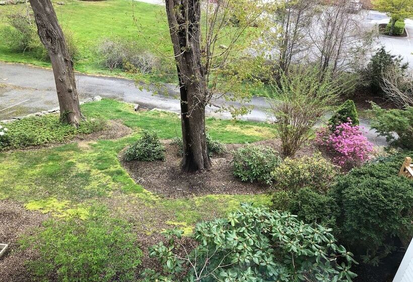 호스텔 The Inn At Cape Cod