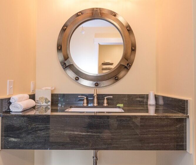 فندق صغير The Inn On Mount Desert