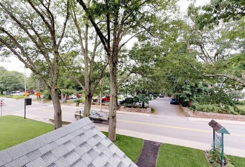 فندق صغير The Inn On Mount Desert