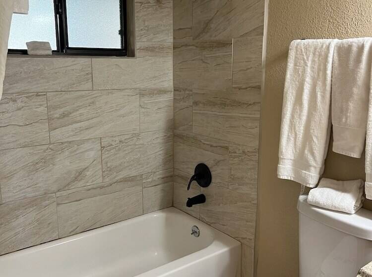 호스텔 Timberlodge Inn