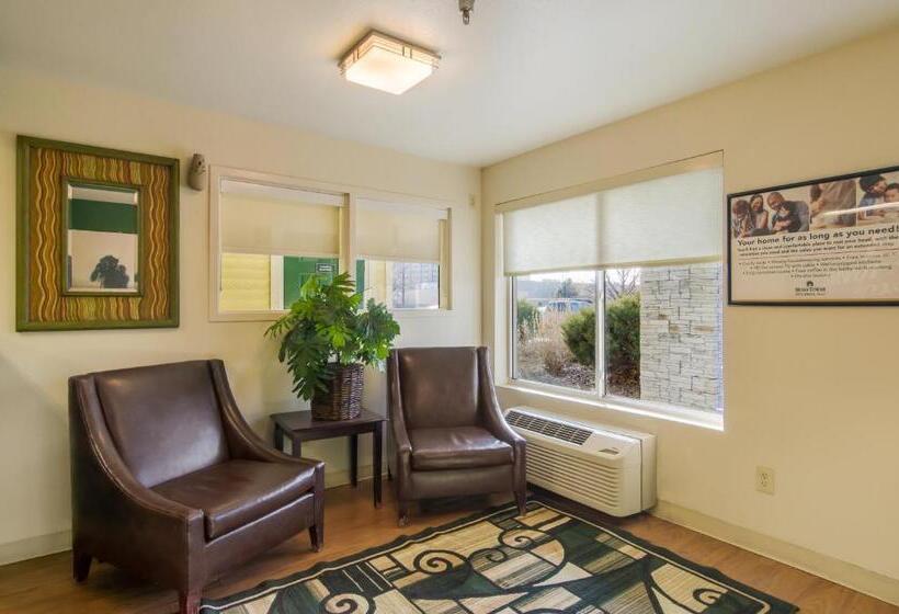 Hometowne Studios By Red Roof Denver   Glendale/ Cherry Creek