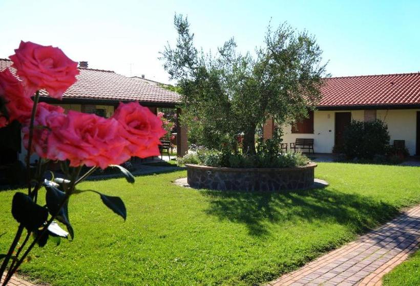 호텔 Agriturismo Gli Etruschi