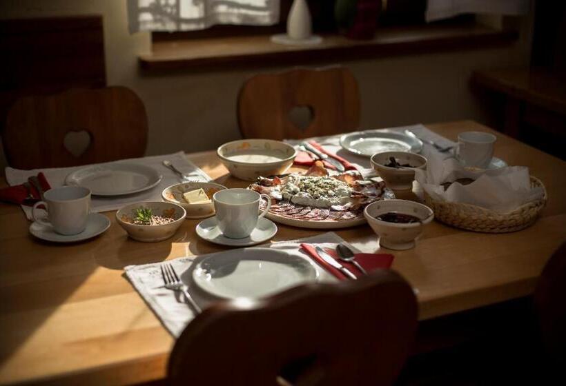 هتل Eco Tourist Farm Ravnjak