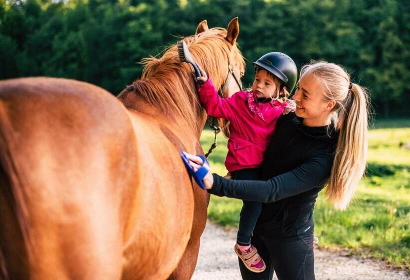 هتل Ekoturizem Hudičevec