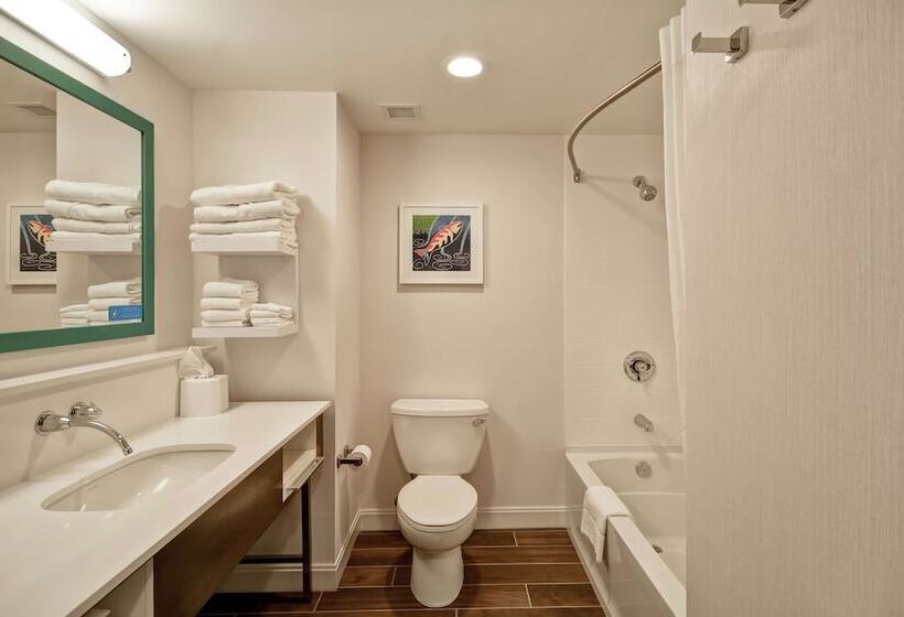 Отель Hampton Inn &  Suites Grants Pass