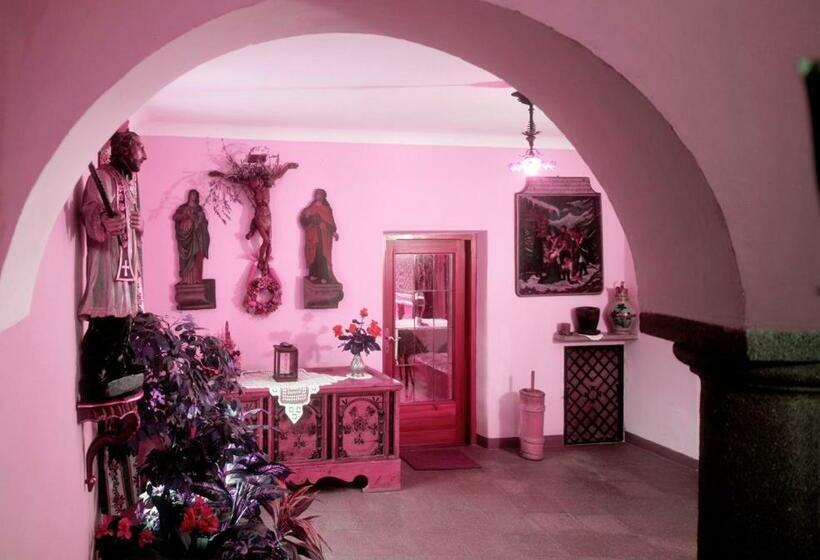 בית מלון כפרי Plonerhof