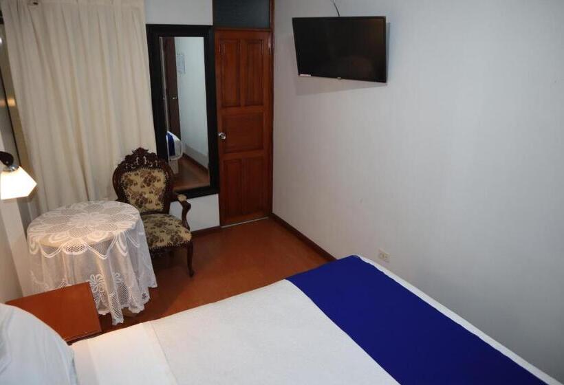 ホテル Sideral Oficial