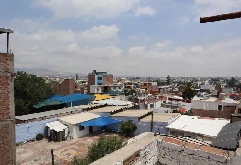 ホテル Sideral Oficial