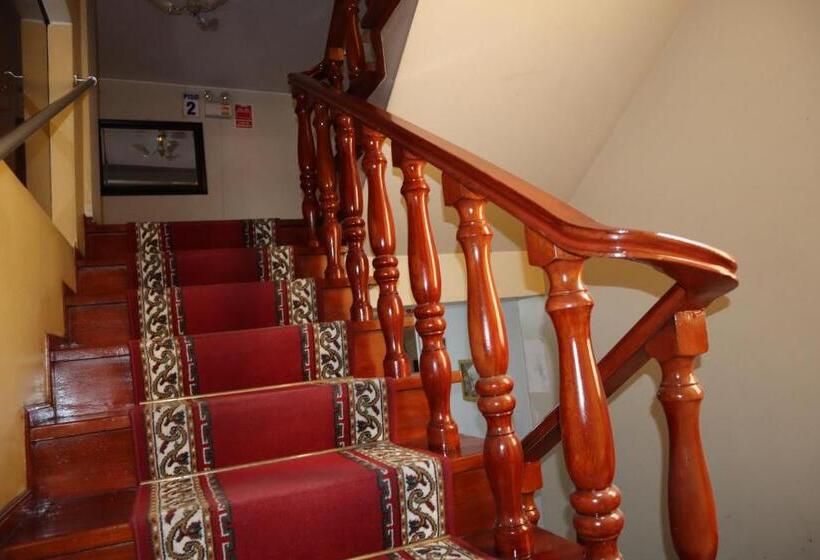 ホテル Sideral Oficial