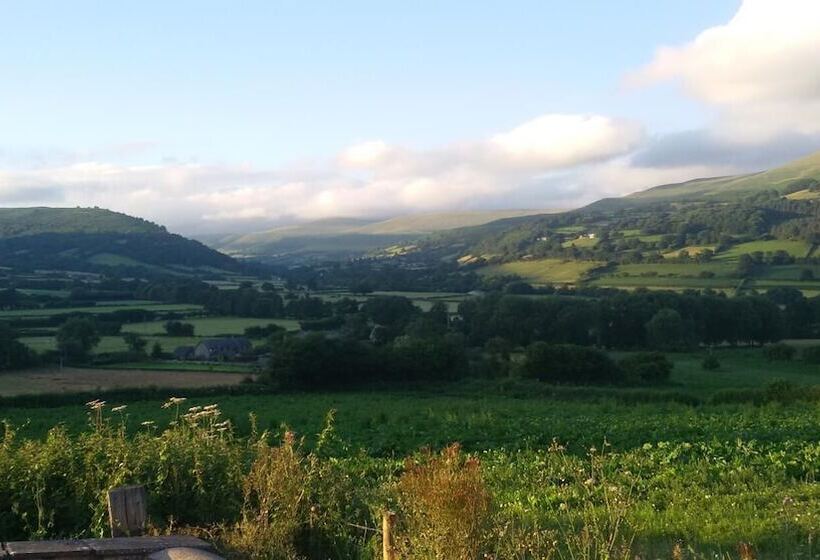 בית מלון כפרי The Kestrel B&b