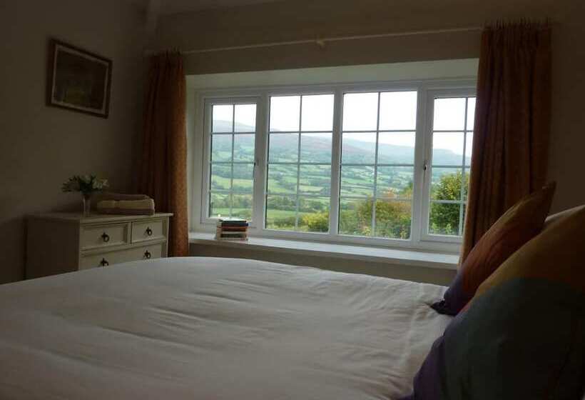 בית מלון כפרי The Kestrel B&b