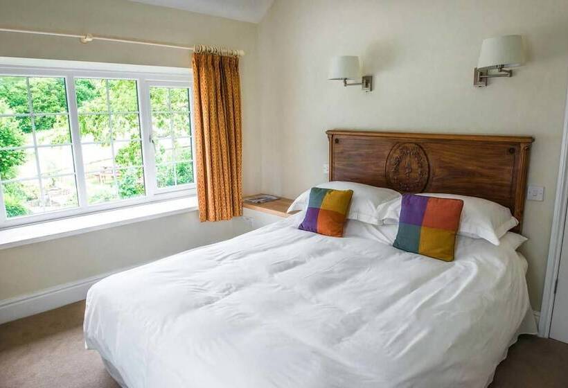 בית מלון כפרי The Kestrel B&b