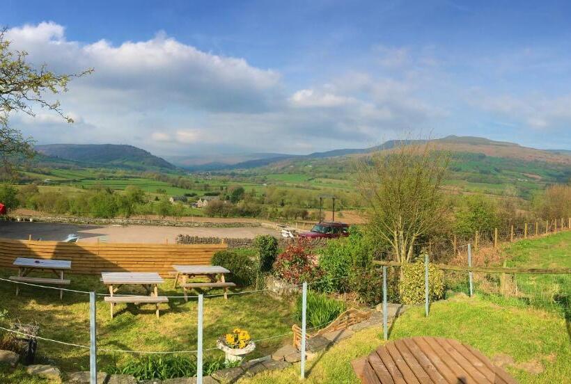 בית מלון כפרי The Kestrel B&b