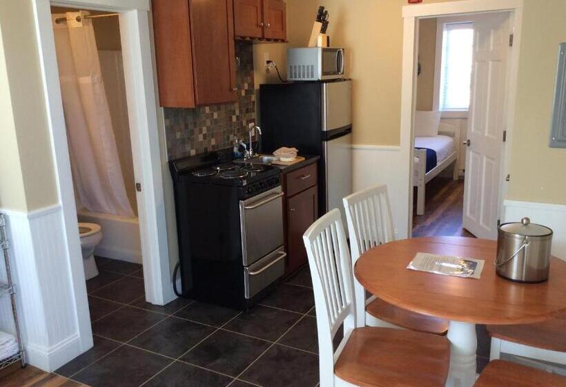 Мотель The Beachwood