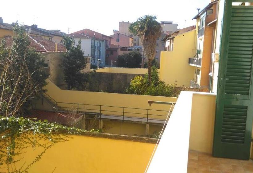 پانسیون A Due Passi Dal Treno