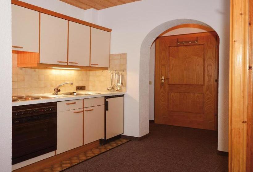 بنسيون Apart Lukas