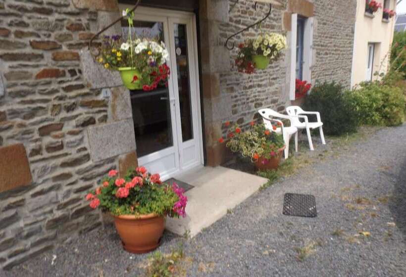 بنسيون Chambres Les Salles