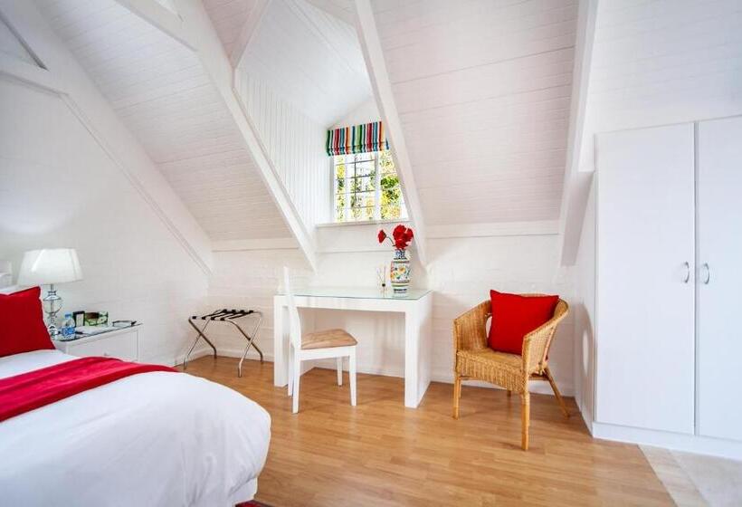 بنسيون Cosimi Guest House