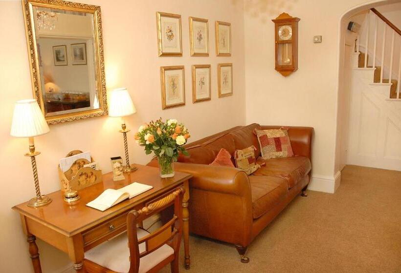 Пансион Courtland