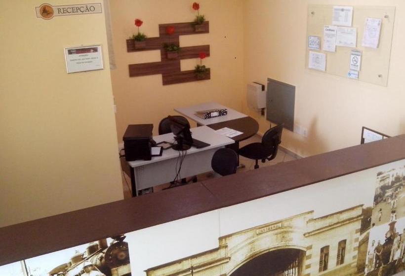 ペンション Estação