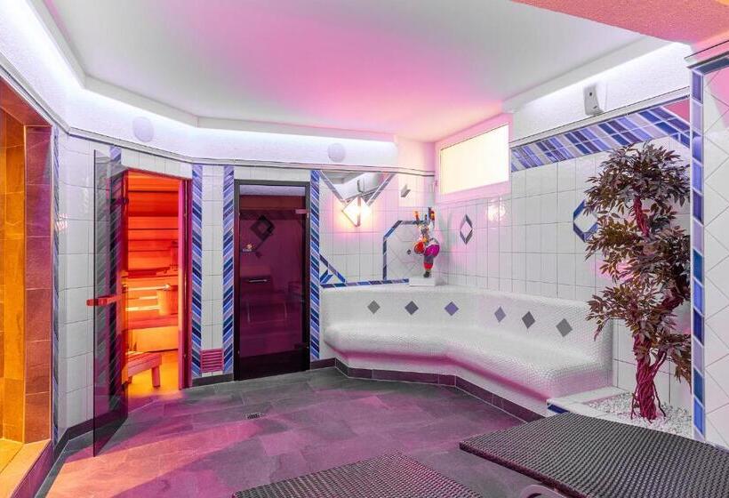 بنسيون Haus Manfred