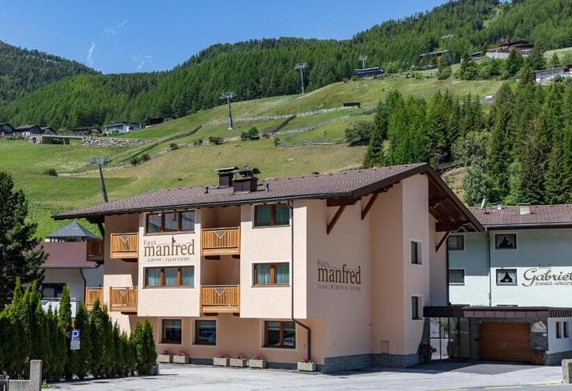 بنسيون Haus Manfred