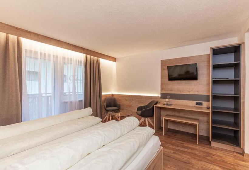 بنسيون Haus Manfred