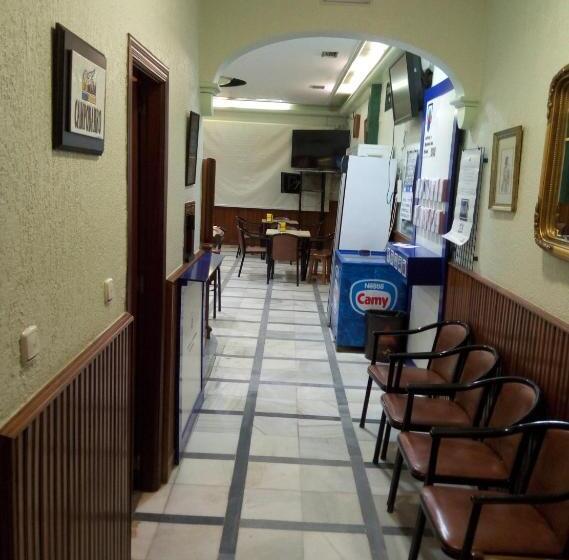 ペンション Hostal Don Pepe