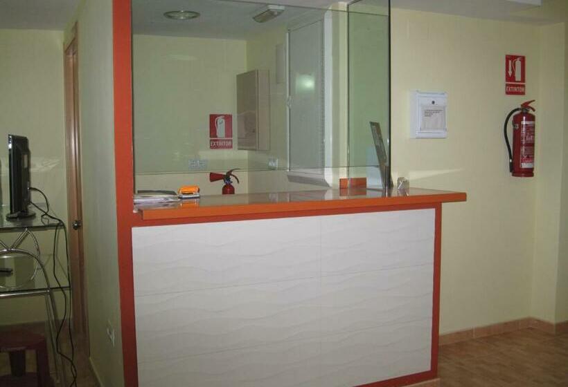 پانسیون Hostal Ducal