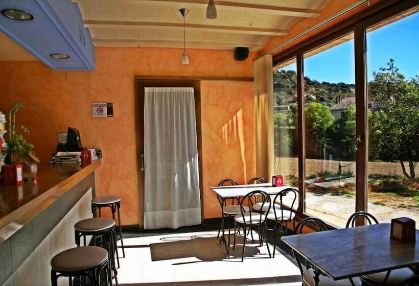 펜션 Hostal La Fuente