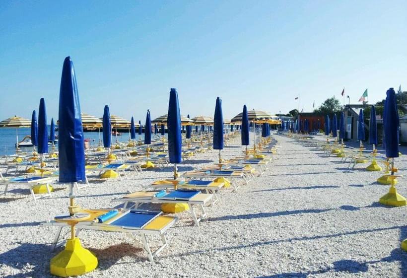 膳宿费 Luconi Affittacamere