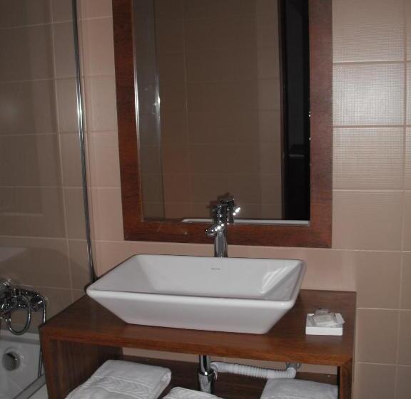 膳宿费 Muralha De Caminha