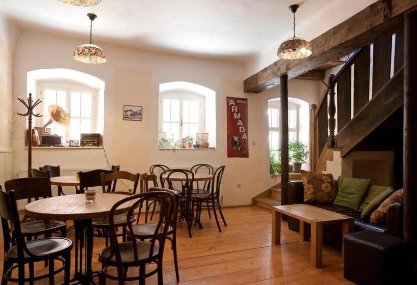 ペンション Penzion Nostalgia