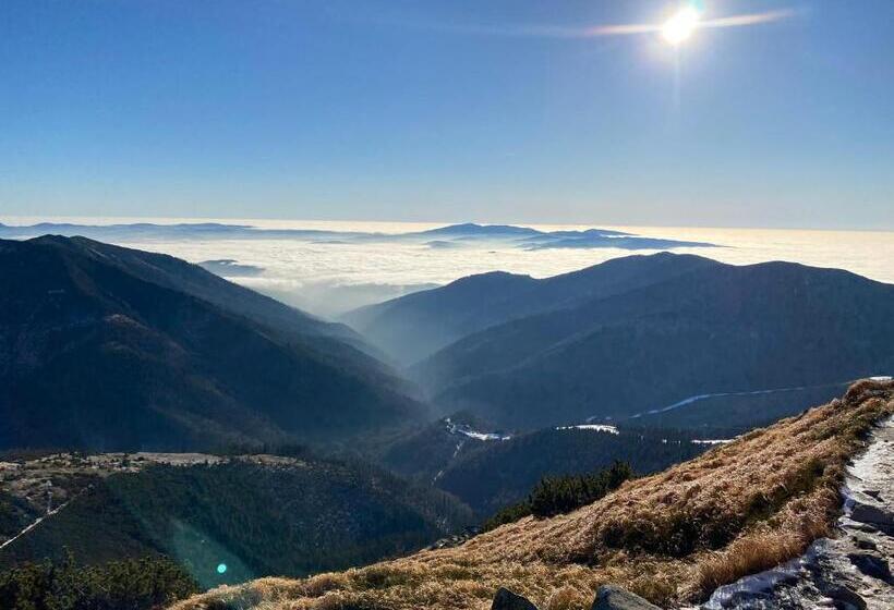 膳宿费 Penzion V Strani